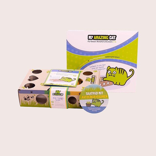 Grass corrugated cardboard packaging for cat toys