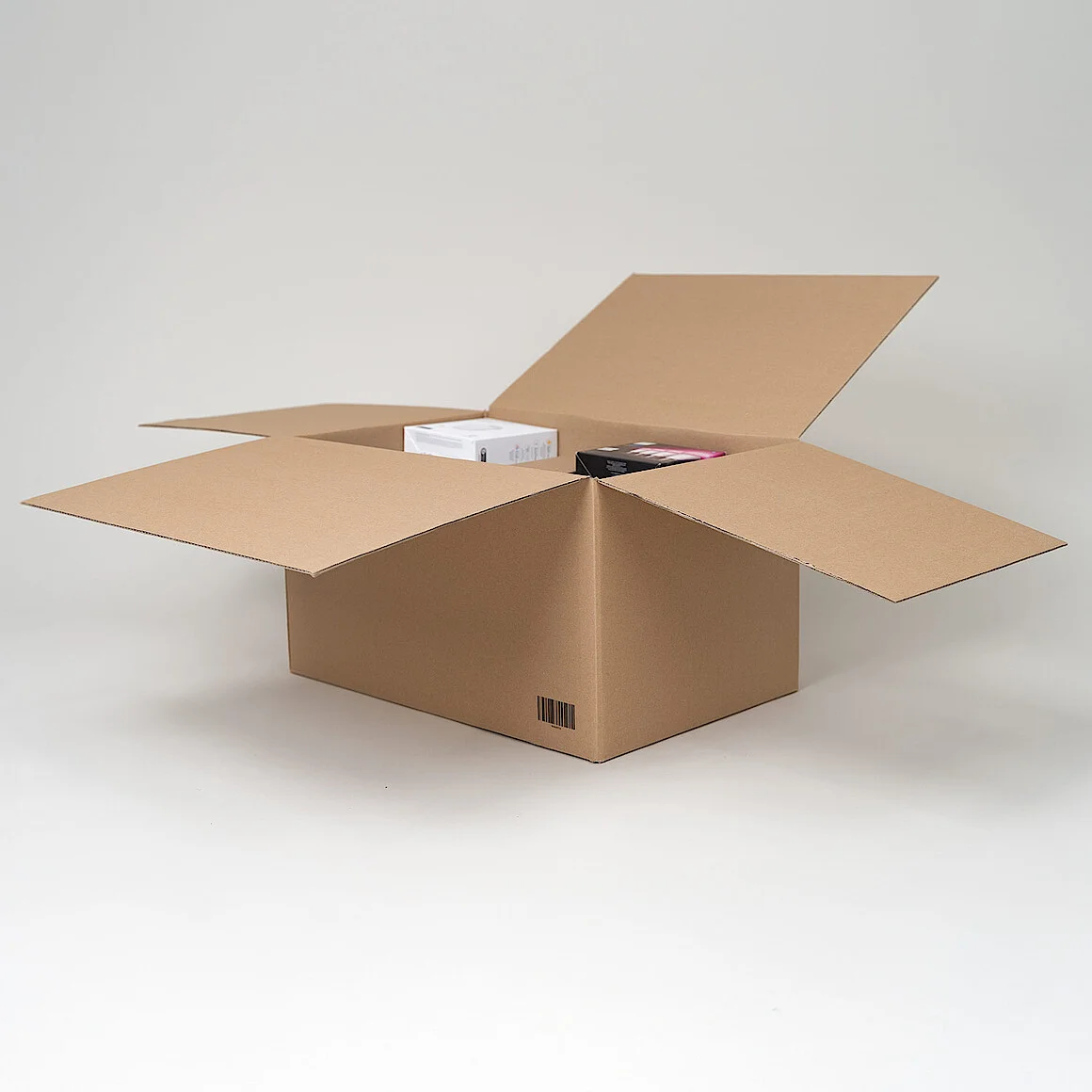 Bestückte Verpackung von Cyberport