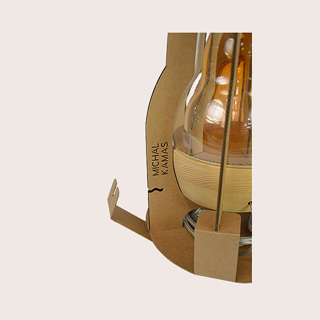 Sustainable POS packaging for lamps