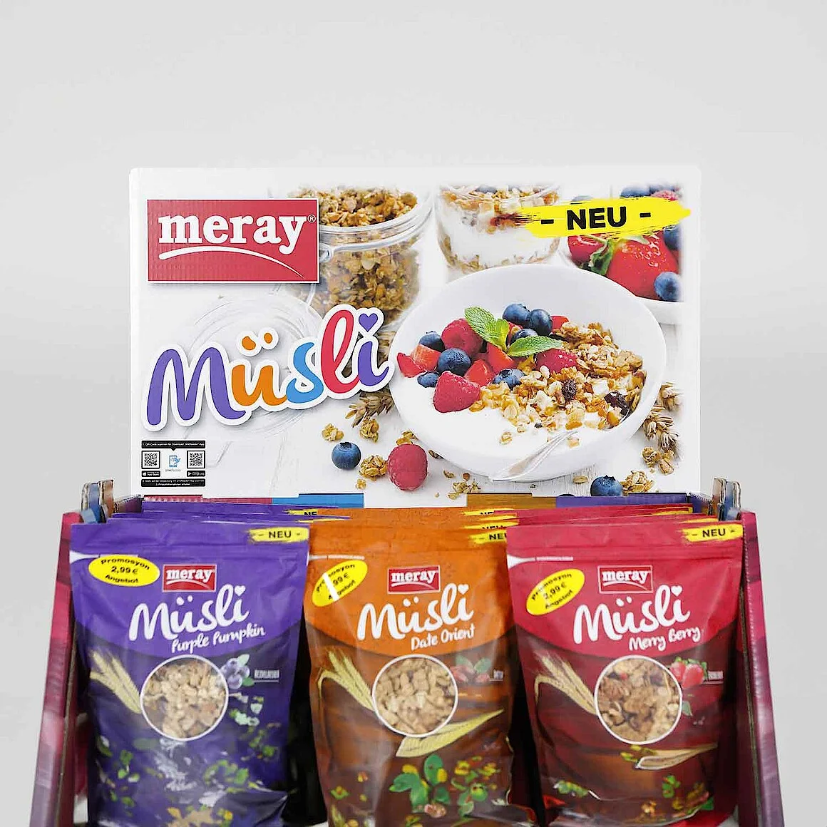 Fresh Nuts Display