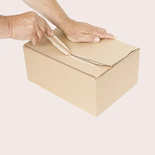 Otwieranie kartonu z automatycznym dnem