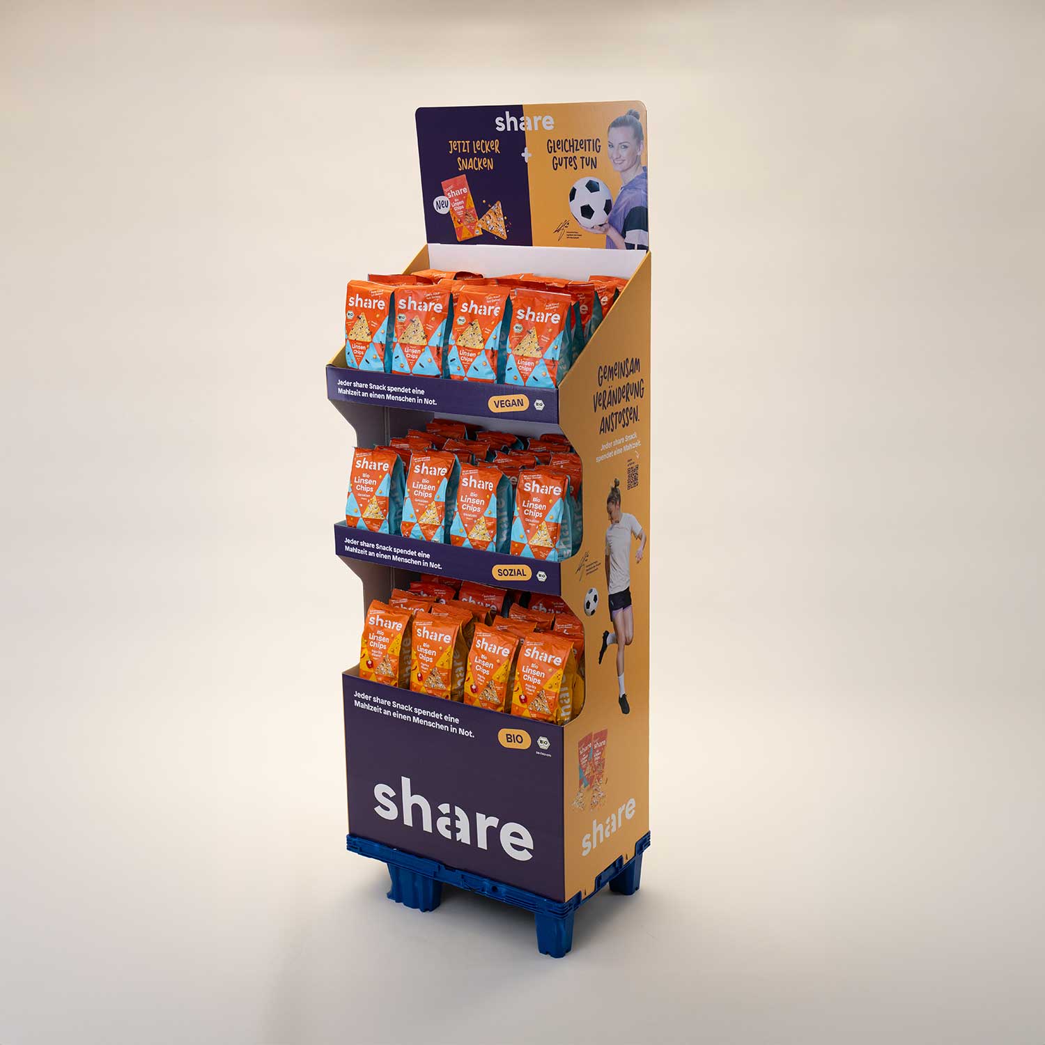 Cardboard displays for food