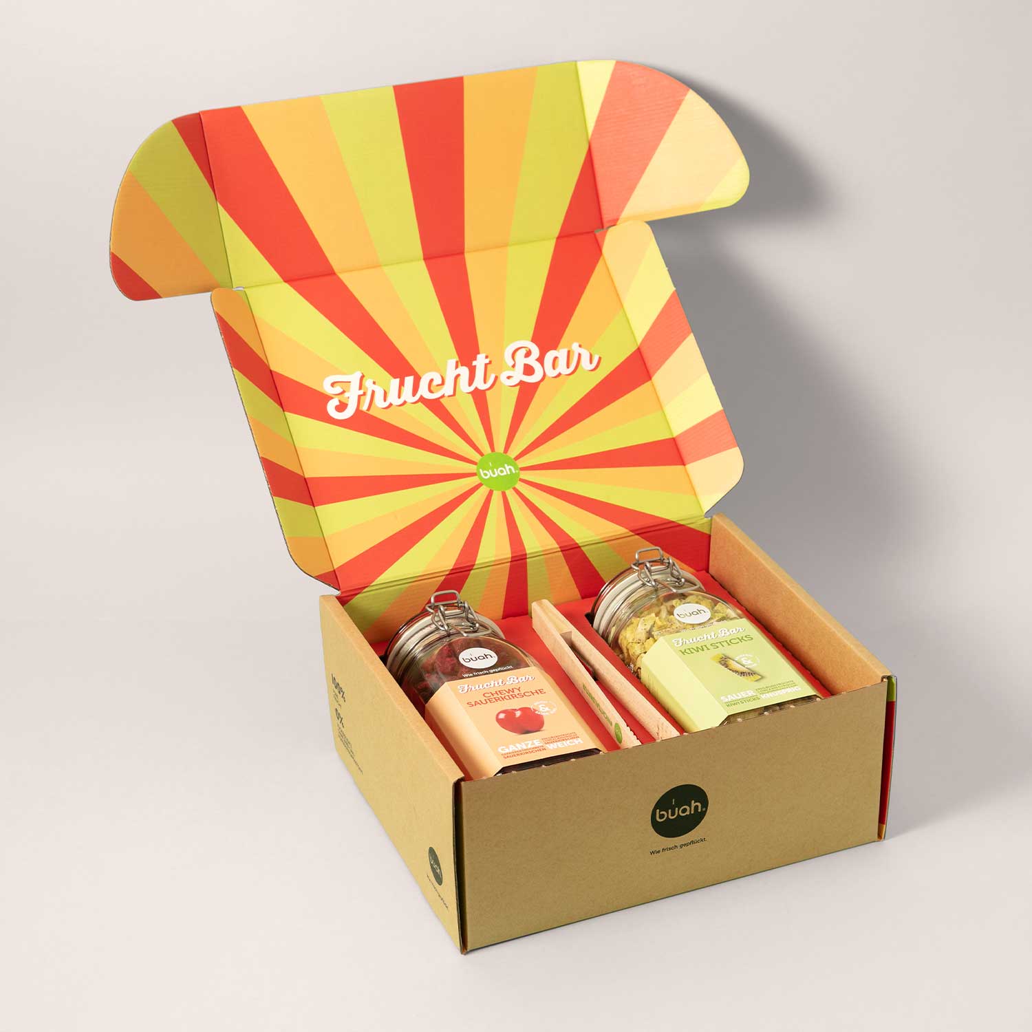 Internally printed packaging for buah